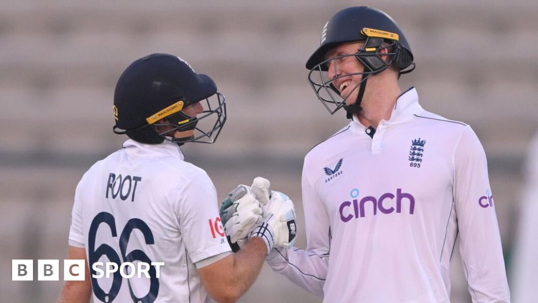 SEPE - Pakistan Vs England: Zak Crawley And Joe Root Battle After Ben ...